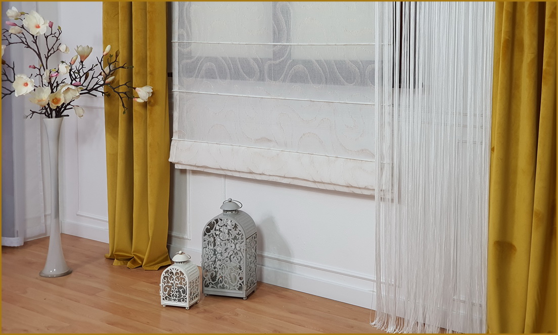 Roleta rzymska ozdobna.